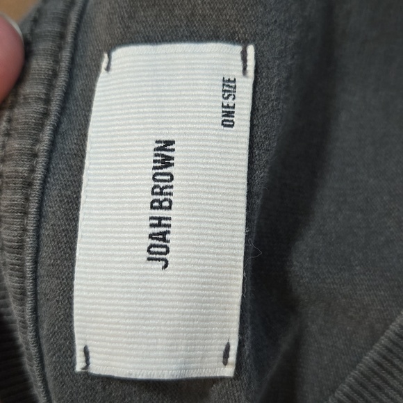 Joah Brown Dark Gray Long Sleeve Tee - Picture 5 of 12